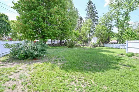 91 Pine Street Laconia NH 03246
