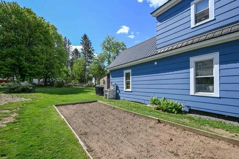 91 Pine Street Laconia NH 03246