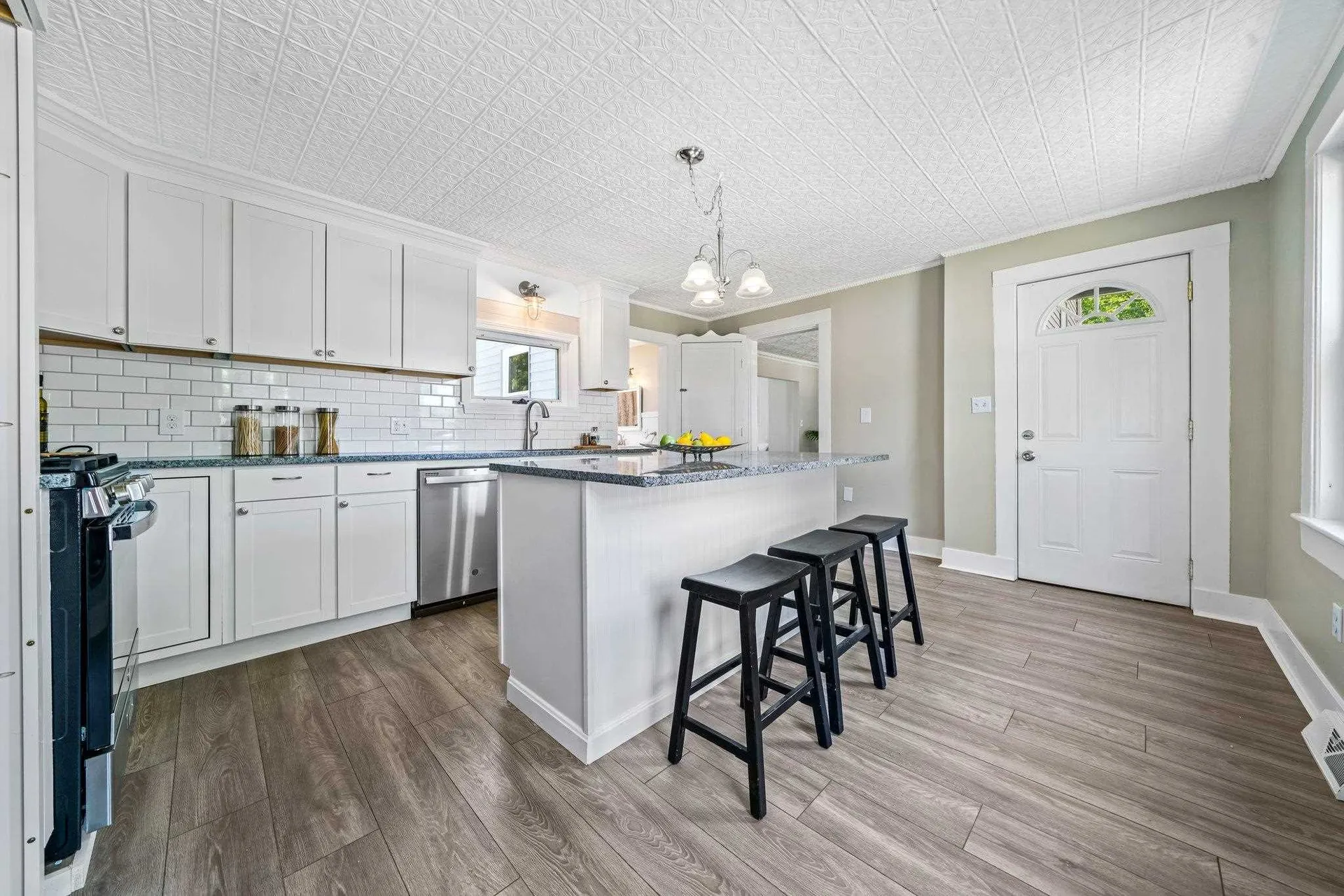 52 Highland Street Hudson NH 03051