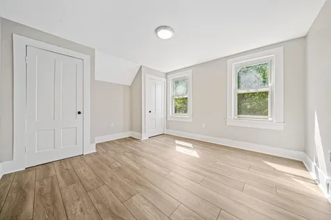 52 Highland Street Hudson NH 03051