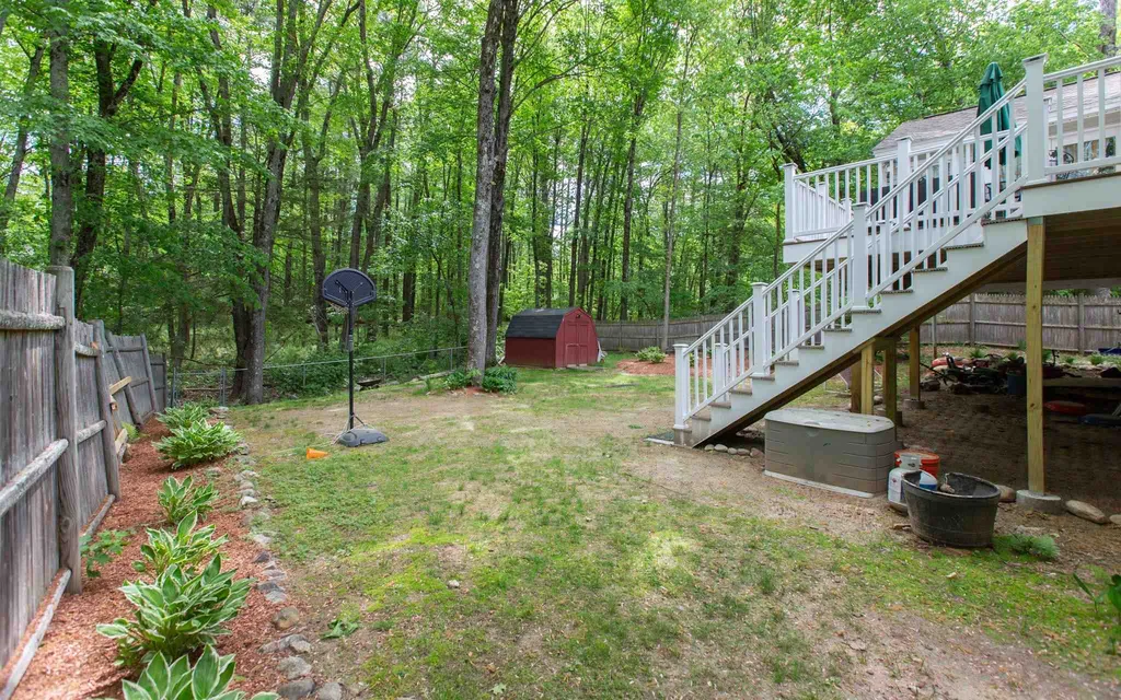 252 High Range Road Londonderry NH 03053