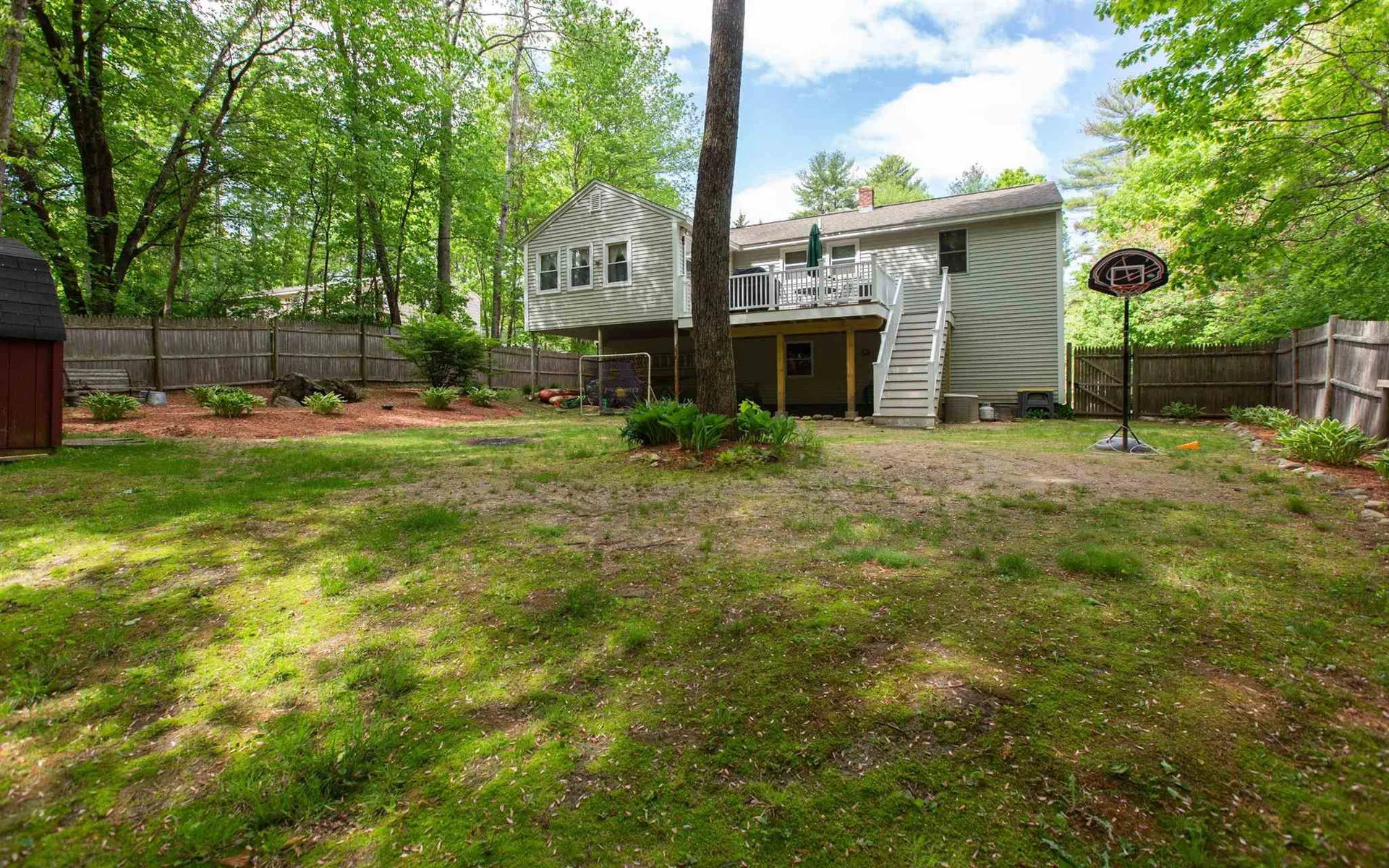 252 High Range Road Londonderry NH 03053