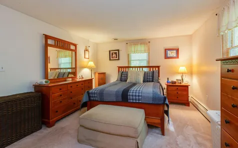 252 High Range Road Londonderry NH 03053