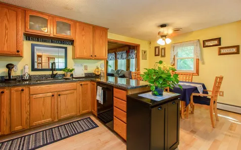 252 High Range Road Londonderry NH 03053