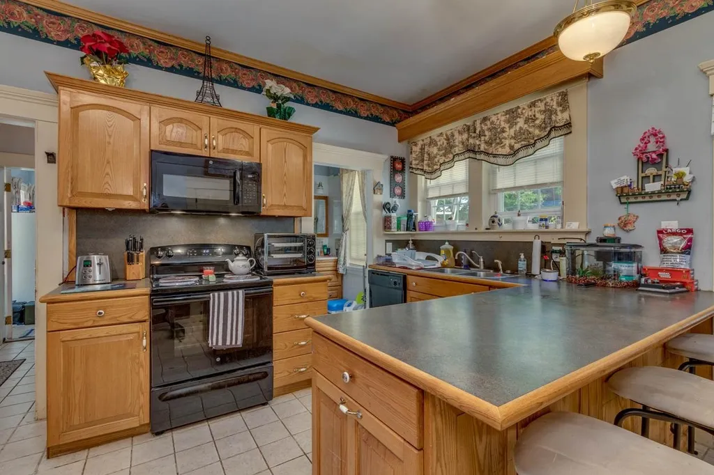 64 Main Street Allenstown NH 03275