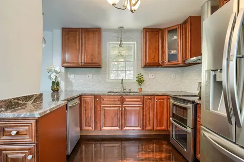 33 Dale Street Wilton NH 03086