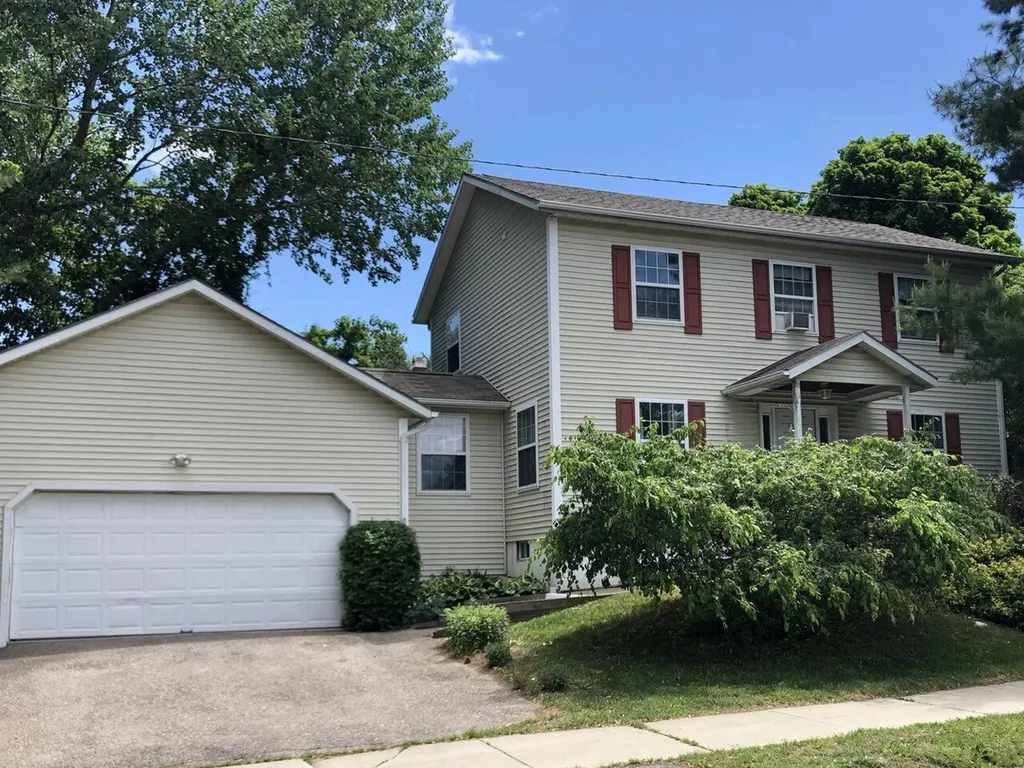 68 Richardson Street Burlington VT 05401