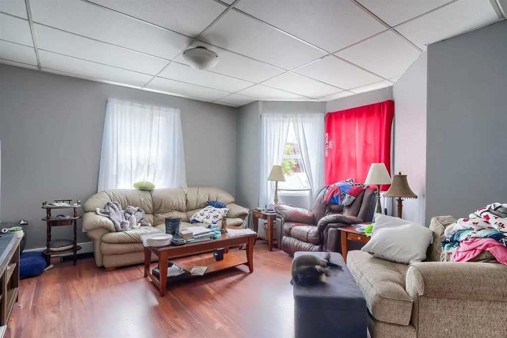 18-20 Hobbs Avenue Nashua NH 03060