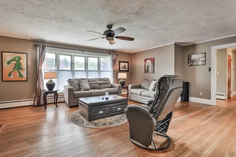 31 Ashbrook Road Exeter NH 03833-4702