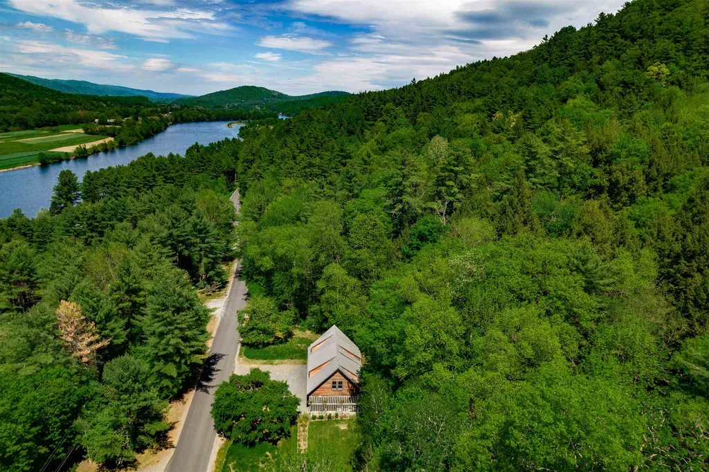 136 River Road Lyme NH 03768