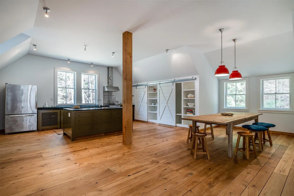 136 River Road Lyme NH 03768
