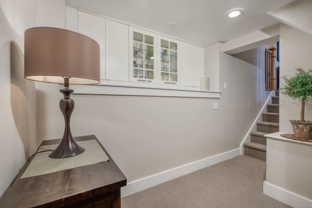 28a Lake Avenue Sunapee NH 03782