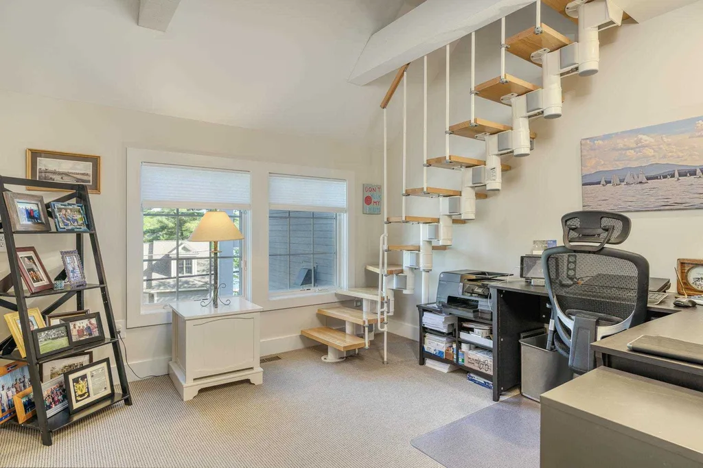 28a Lake Avenue Sunapee NH 03782