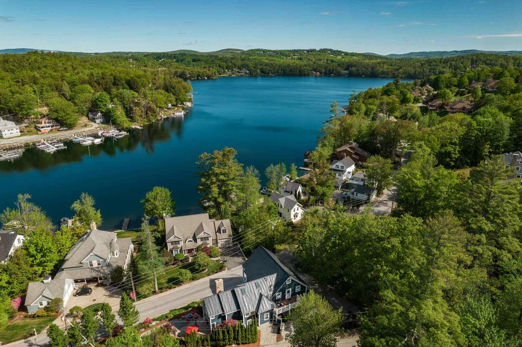 28a Lake Avenue Sunapee NH 03782