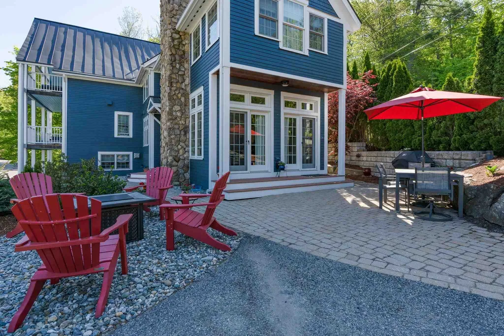 28a Lake Avenue Sunapee NH 03782
