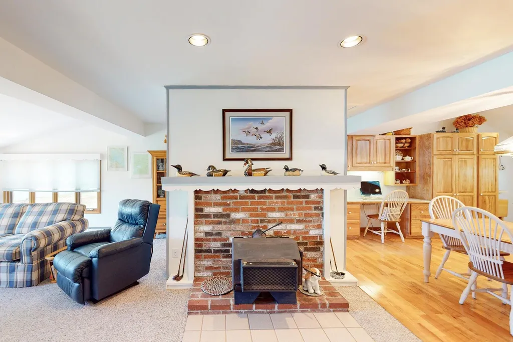 35 Walts Lane Wolfeboro NH 03894