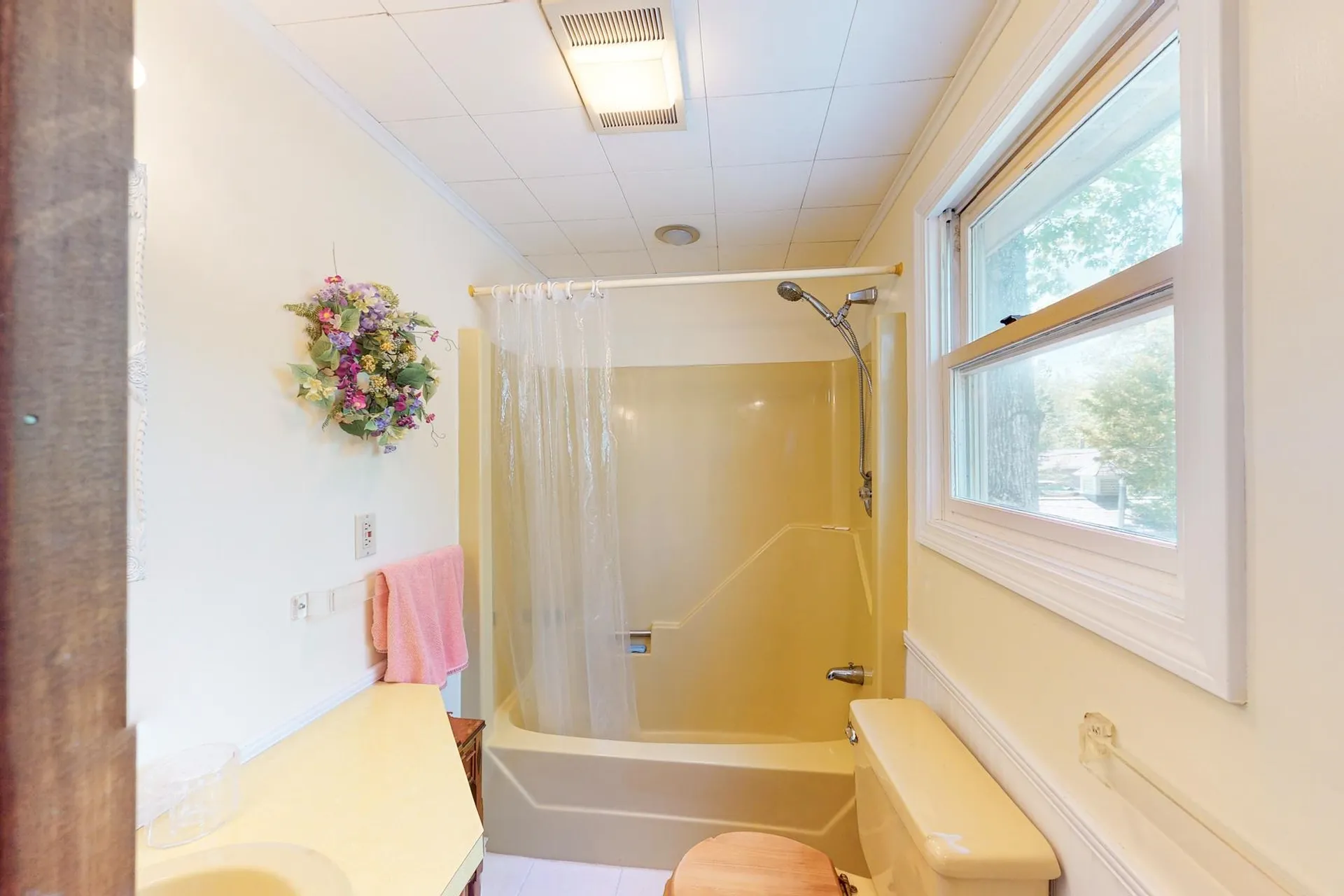 35 Walts Lane Wolfeboro NH 03894