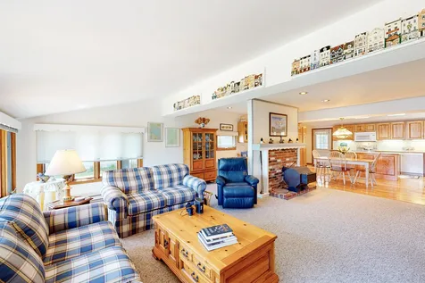 35 Walts Lane Wolfeboro NH 03894