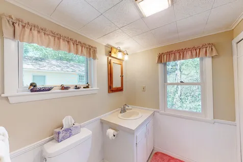 35 Walts Lane Wolfeboro NH 03894