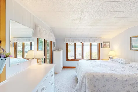 35 Walts Lane Wolfeboro NH 03894