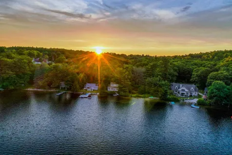 35 Walts Lane Wolfeboro NH 03894