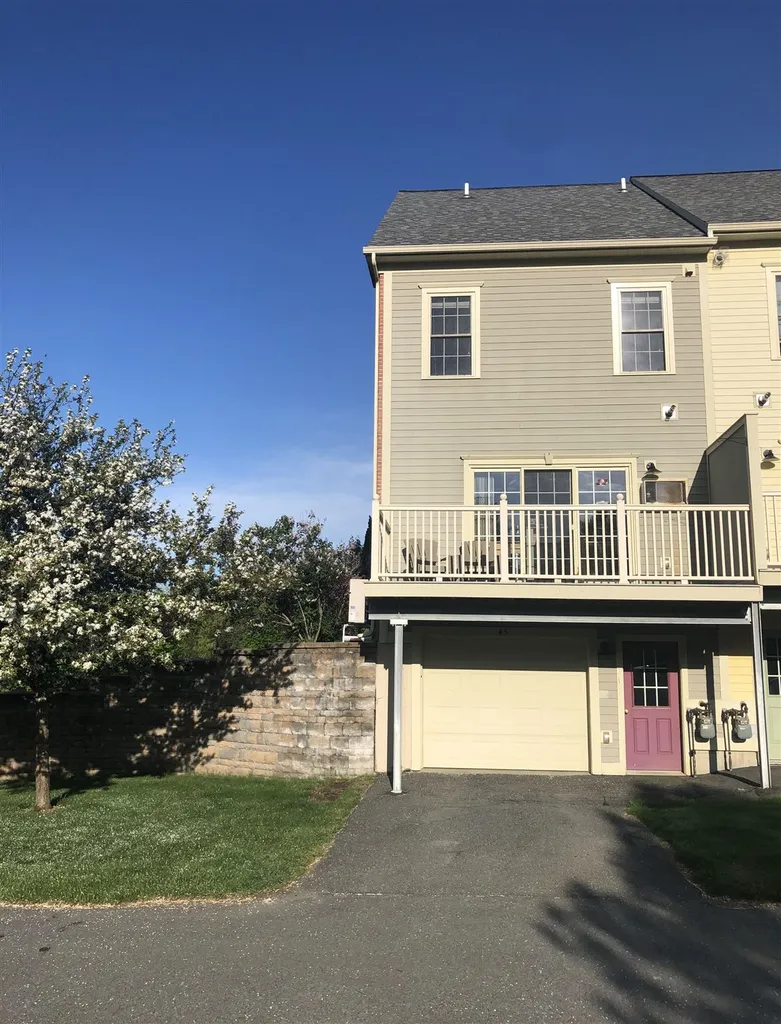 45 Forest Edge Drive Hanover NH 03755