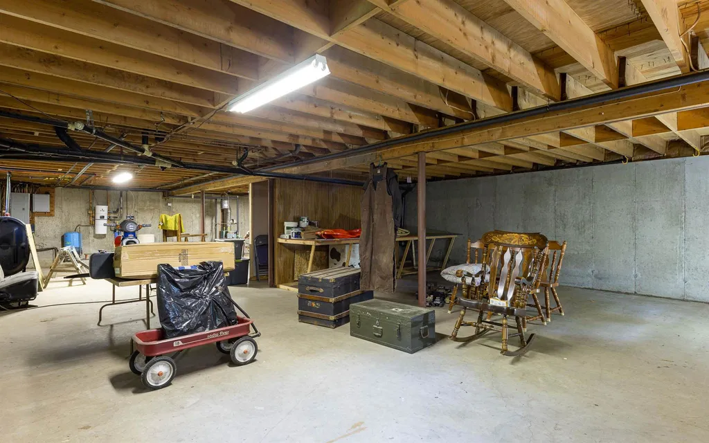 23 Bonnie Brae Drive Alstead NH 03602