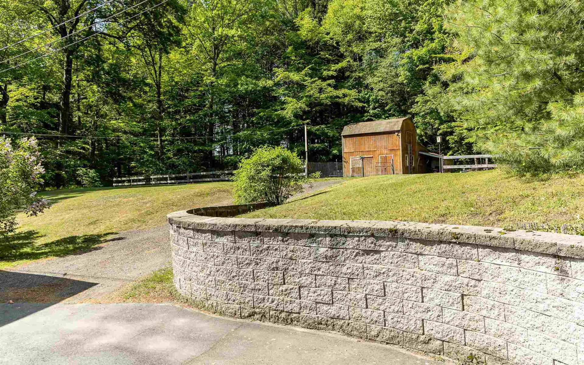 23 Bonnie Brae Drive Alstead NH 03602