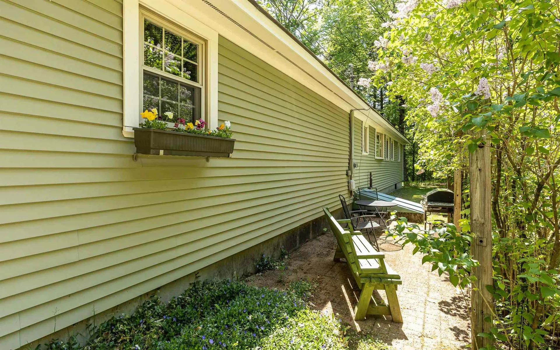 23 Bonnie Brae Drive Alstead NH 03602