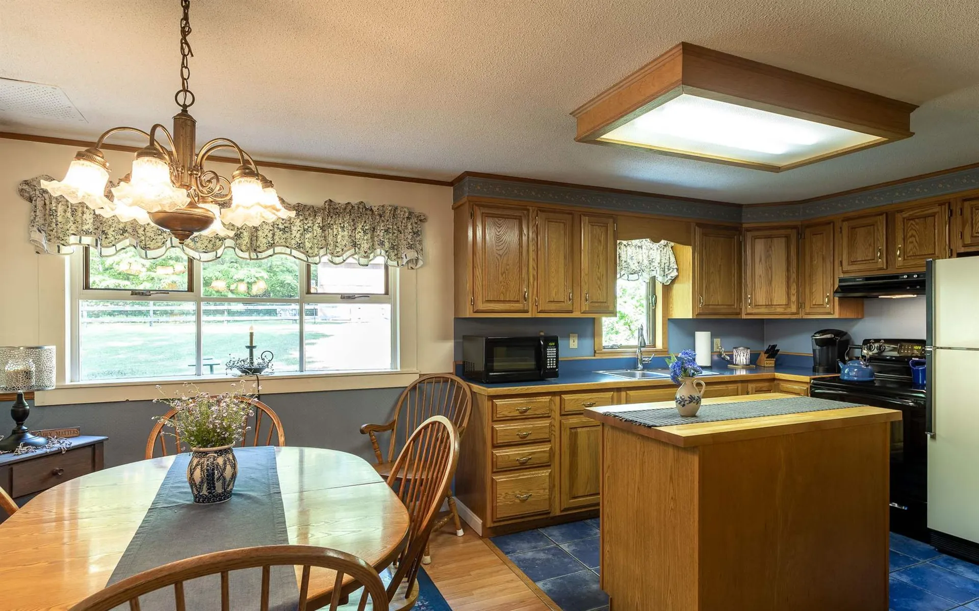 23 Bonnie Brae Drive Alstead NH 03602