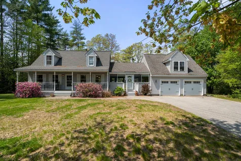 12 Josef Drive Weare NH 03281-5918