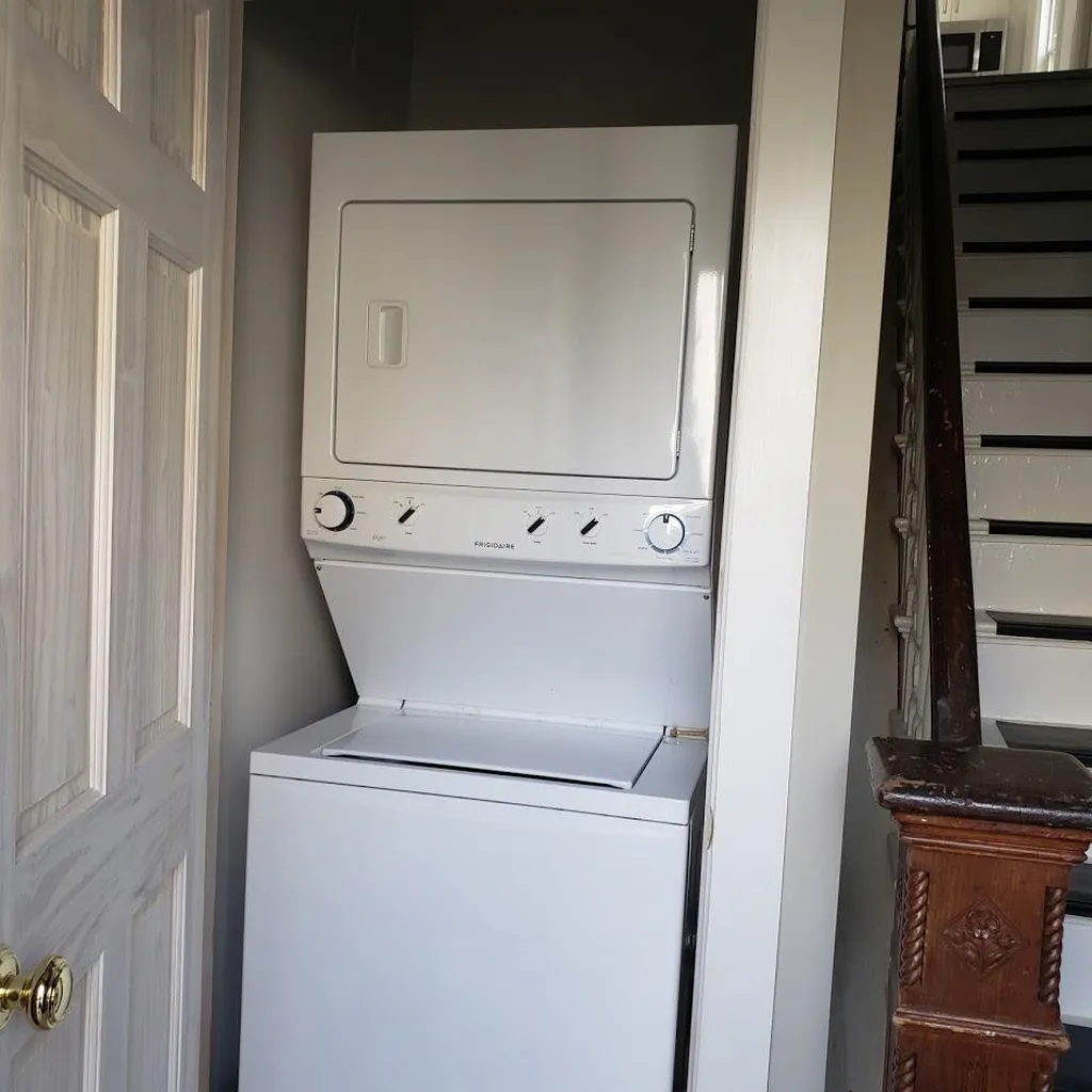 21 Columbia Court Portsmouth NH 03801