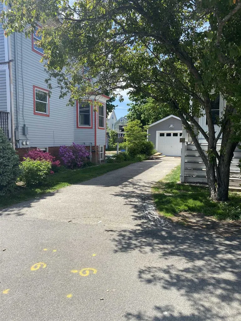 21 Columbia Court Portsmouth NH 03801