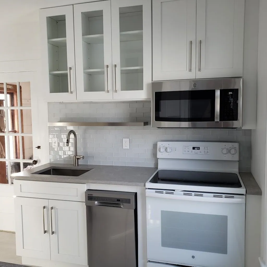 21 Columbia Court Portsmouth NH 03801