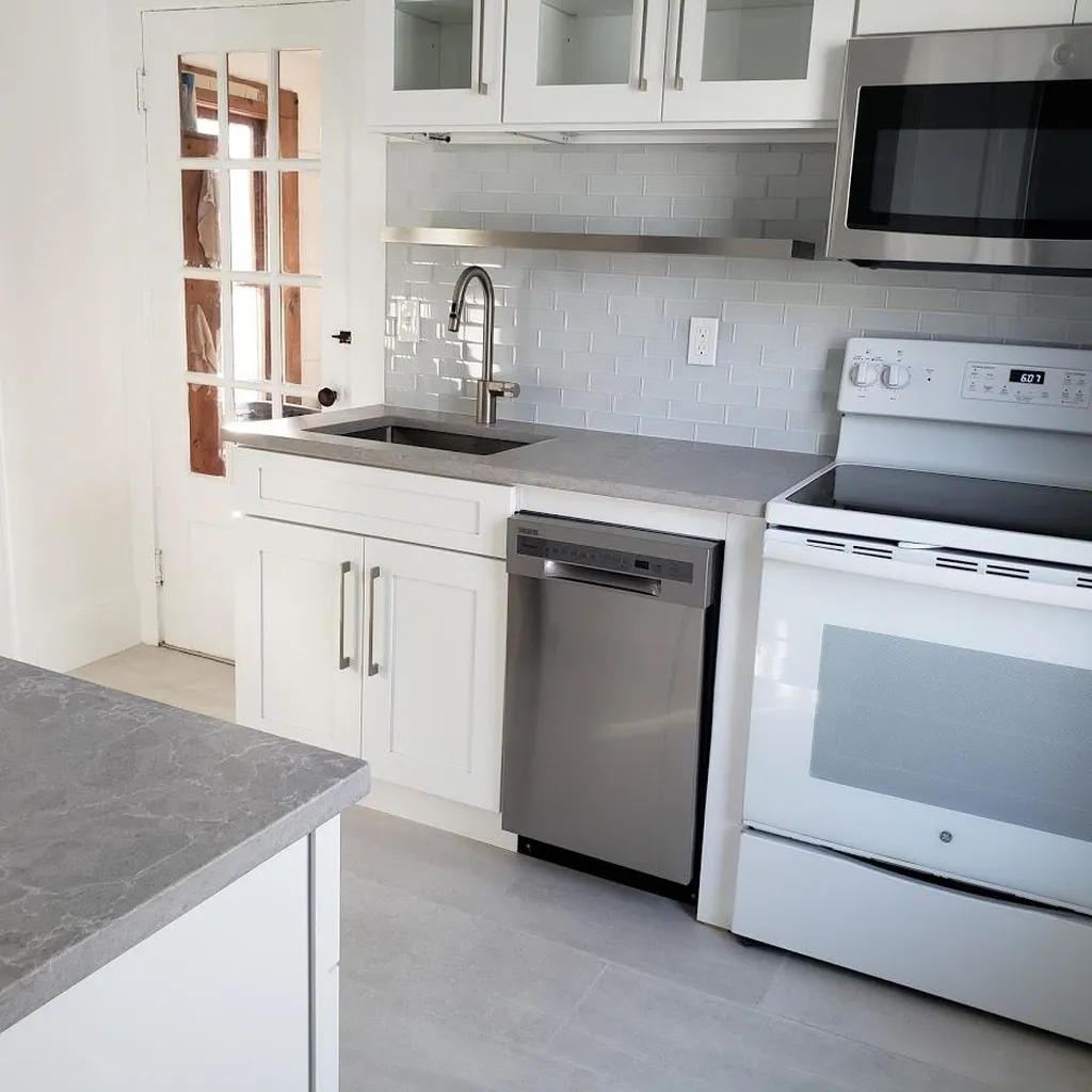 21 Columbia Court Portsmouth NH 03801