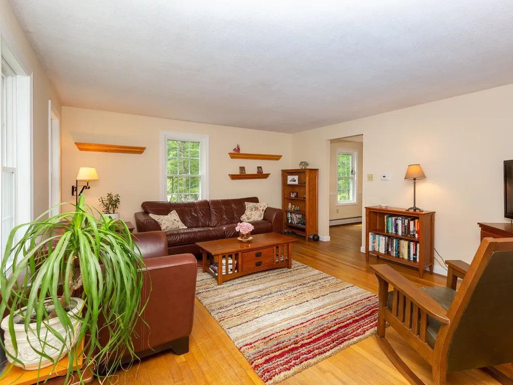 8 Decato Drive Lee NH 03861