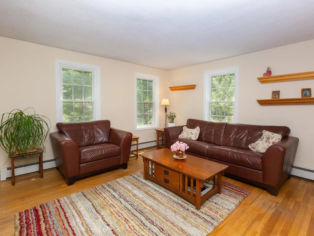 8 Decato Drive Lee NH 03861