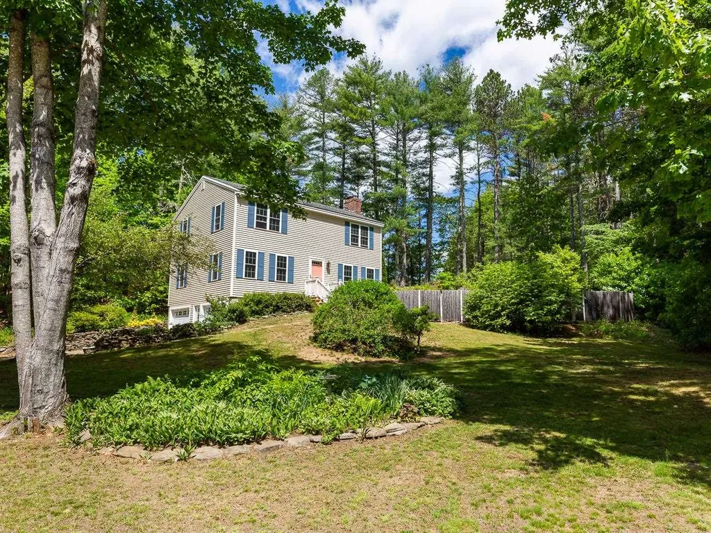 8 Decato Drive Lee NH 03861