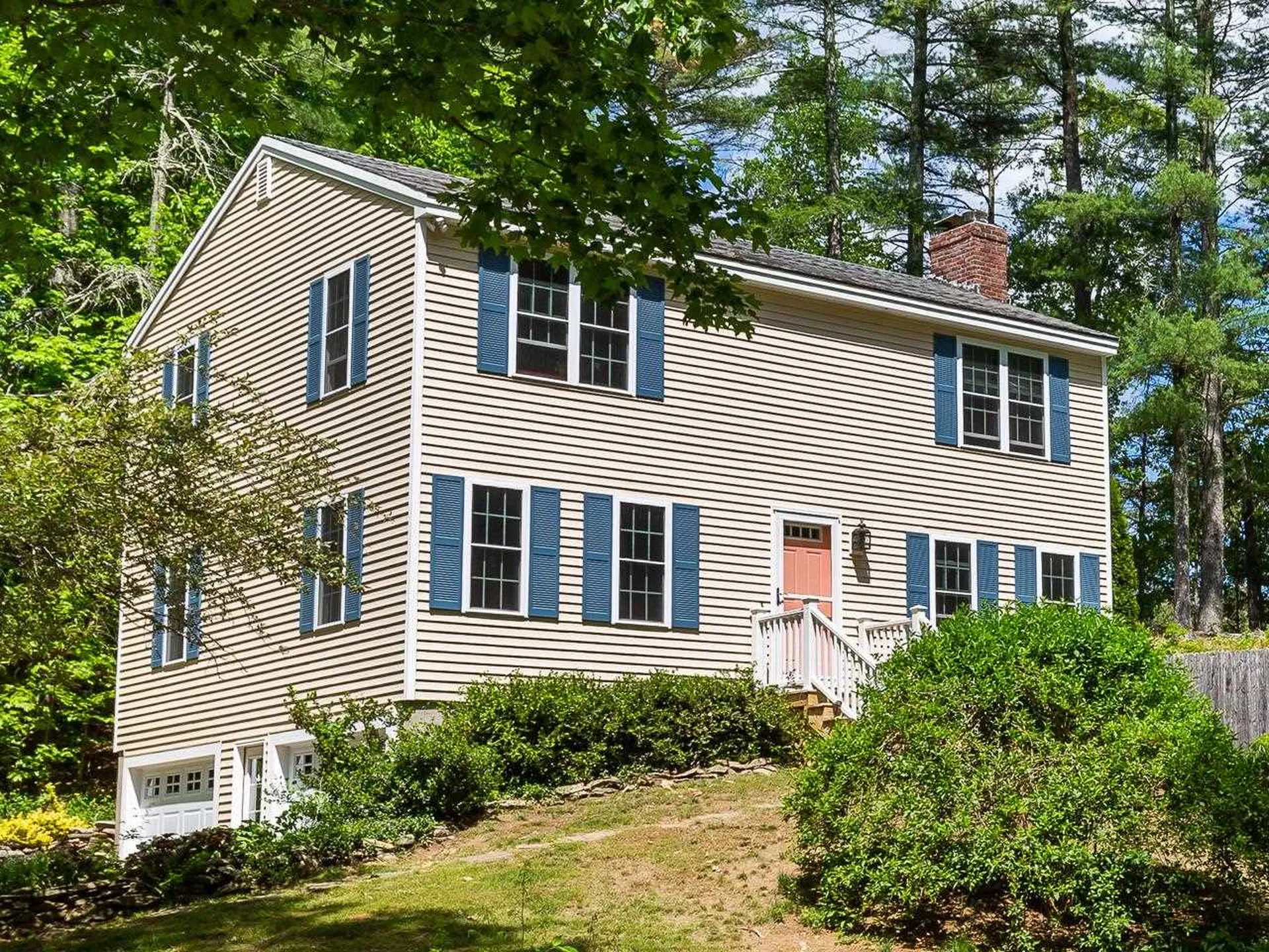 8 Decato Drive Lee NH 03861