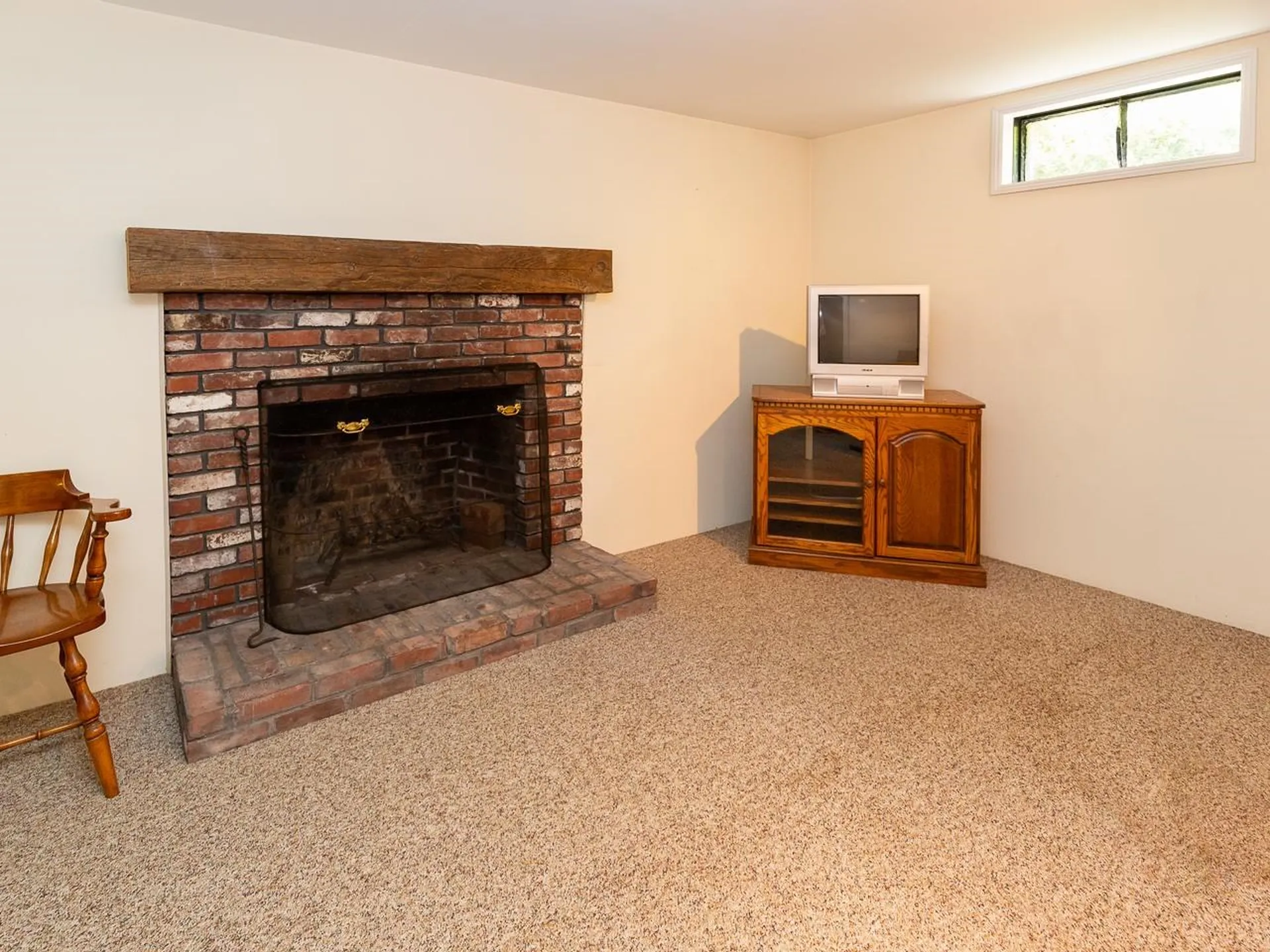 8 Decato Drive Lee NH 03861