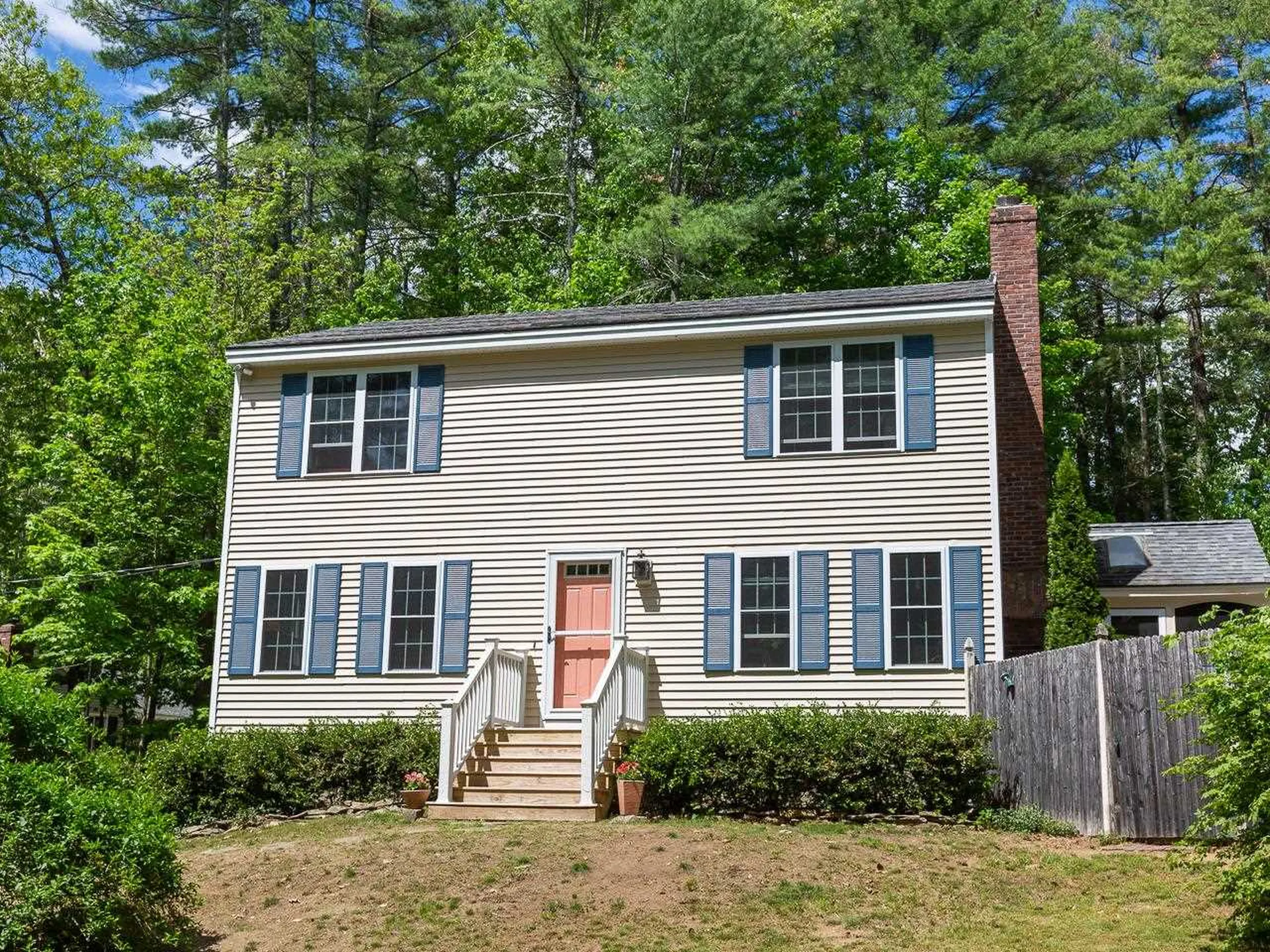 8 Decato Drive Lee NH 03861