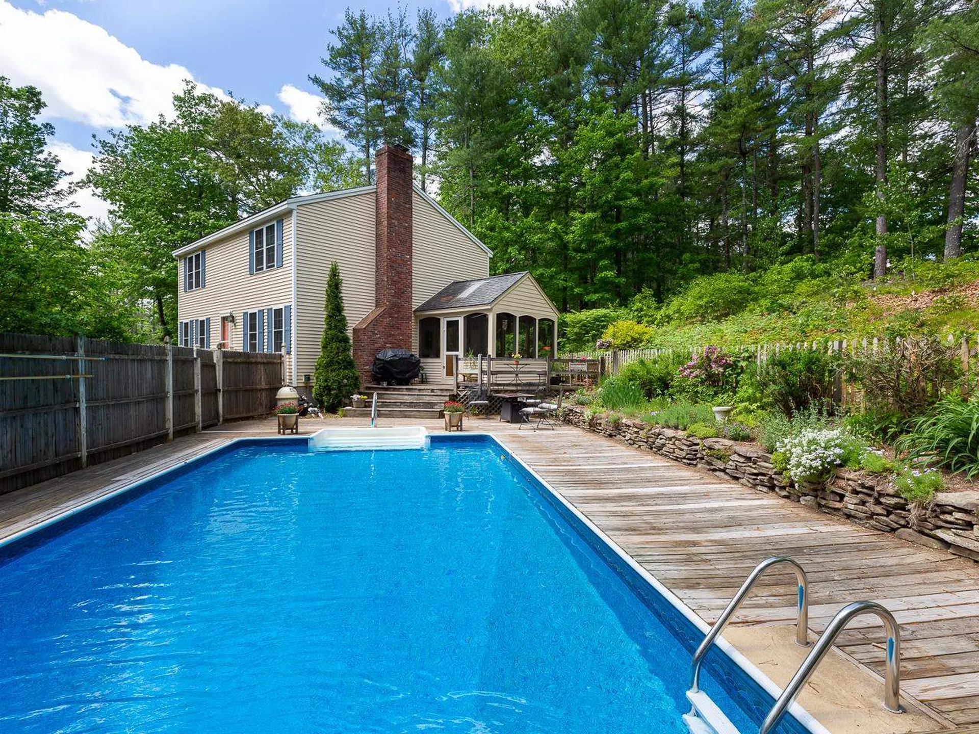 8 Decato Drive Lee NH 03861