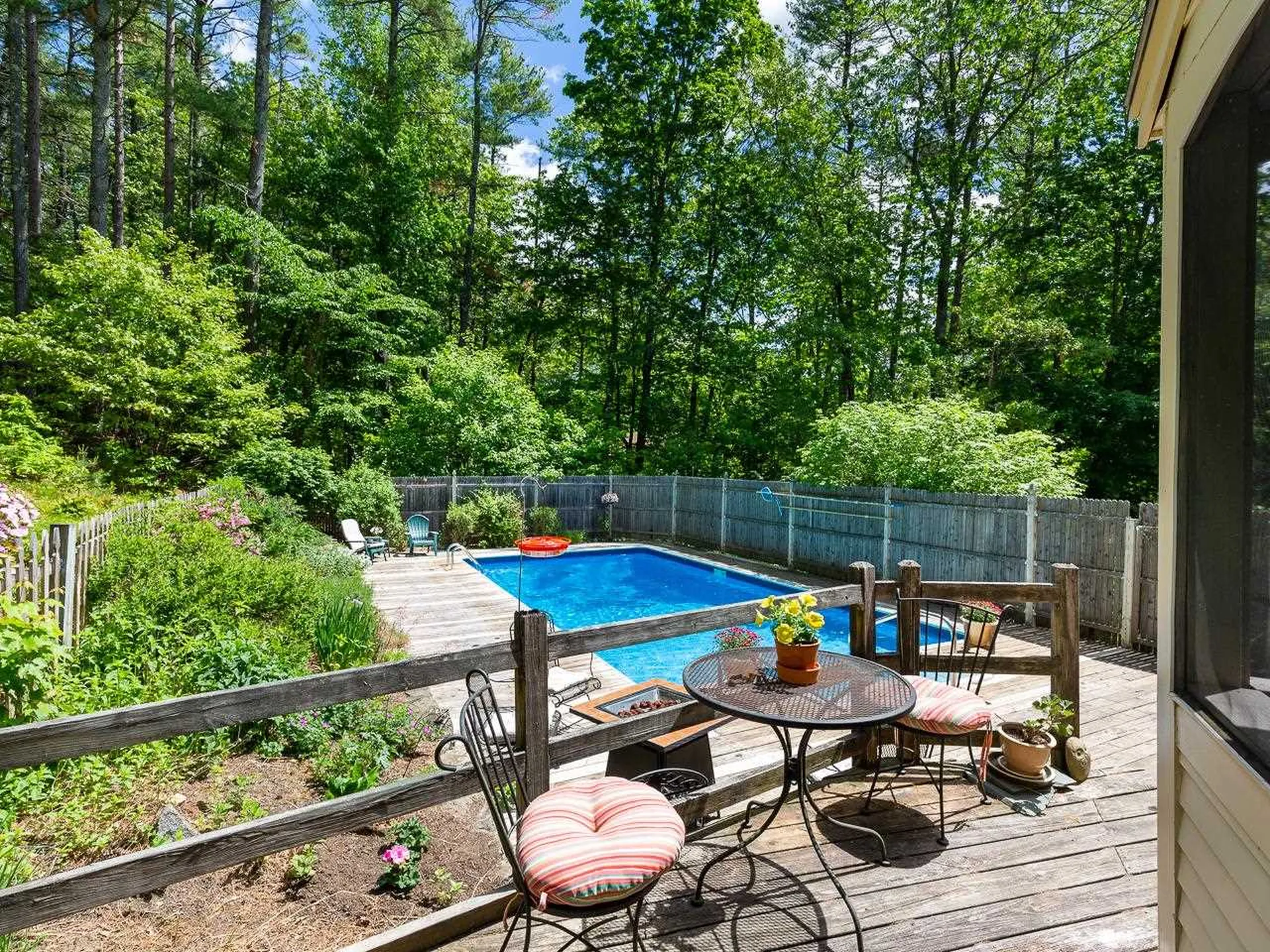 8 Decato Drive Lee NH 03861
