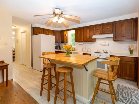 8 Decato Drive Lee NH 03861