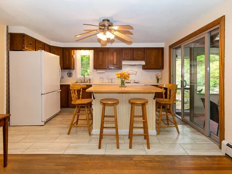 8 Decato Drive Lee NH 03861