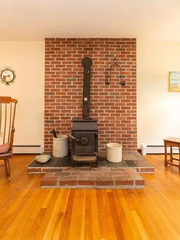 8 Decato Drive Lee NH 03861