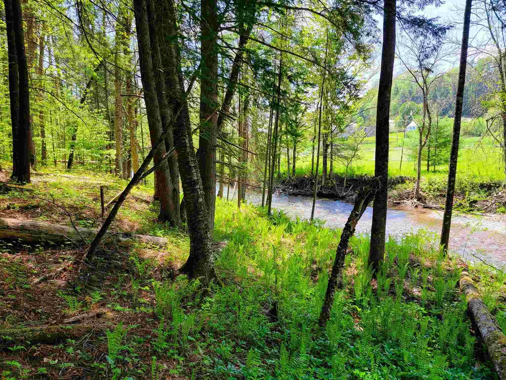 12 Creamery Road Chelsea VT 05038
