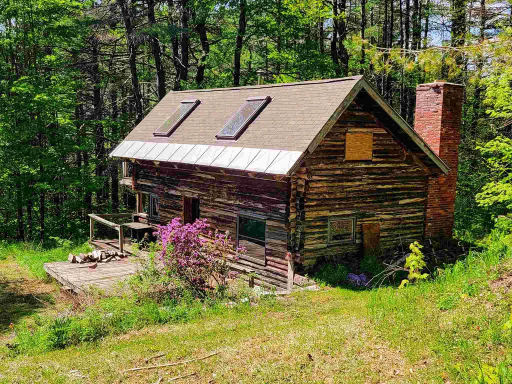 12 Creamery Road Chelsea VT 05038