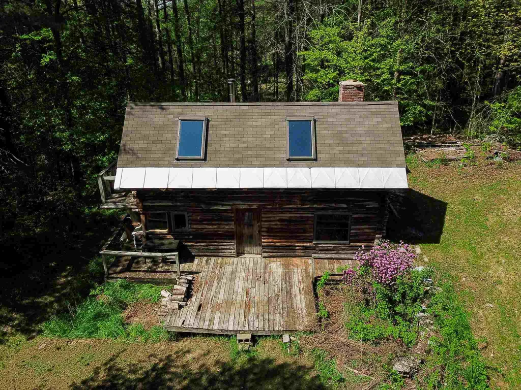 12 Creamery Road Chelsea VT 05038