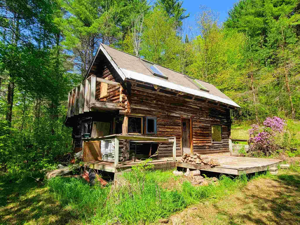 12 Creamery Road Chelsea VT 05038